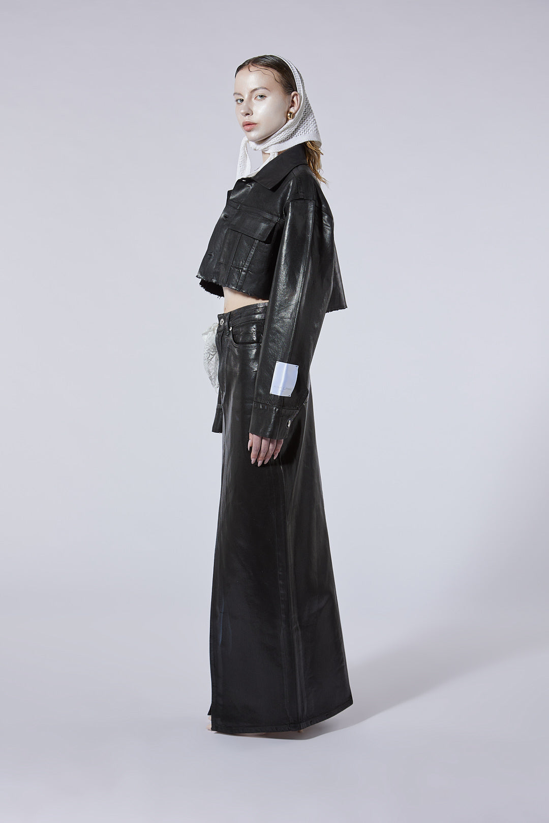 The Cropped Jacket in Rolls Wash