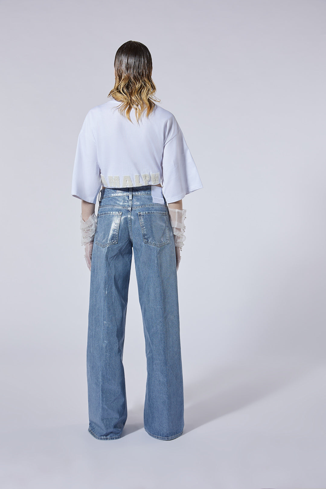 The Low Elephant in Pearl Wash